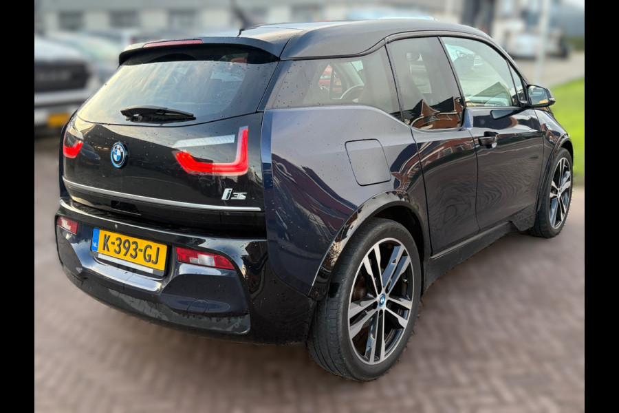 BMW i3 S Executive Edition 120Ah 42 kWh | Panoramadak | Harman Kardon | Stoelverwarming | Keyless | Warmtepomp | Camera | Cruise Control | Navigatie | Parkeersensoren | DAB | LED | BTW | NAP