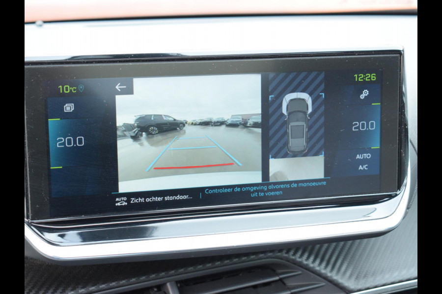 Peugeot e-2008 EV GT Première 1 fase 50 kWh SOH 92,9% | SCHUIF- KANTELDAK | NAVI & CARPLAY | ACHTERUITRIJCAMERA MET SENSOREN | E.C.C. |