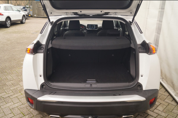 Peugeot 2008 1.2 PureTech 130pk Active Pack -NAVI-CAM-PDC-
