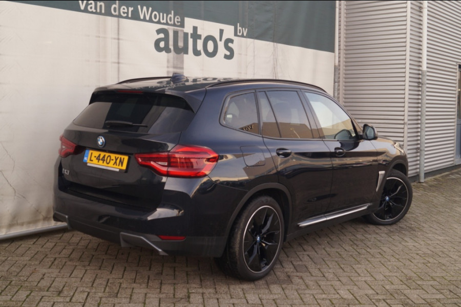 BMW iX3 High Executive 80kWh -PANO-LEER-ECC-