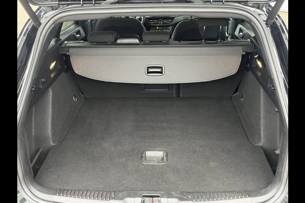 Ford FOCUS Wagon 1.0 EBH ST L. XBns TREKHAAK! WINTERPACK! COMFORTPACK!
