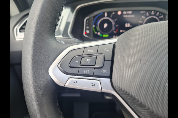 Volkswagen Tiguan 1.4 TSI eHybrid R-Line Business+ | PHEV | volleder | schuifdak | Virtual Cockpit | blind-spot