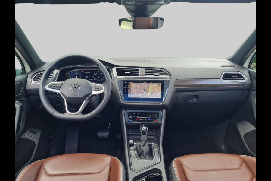 Volkswagen Tiguan 1.4 TSI eHybrid R-Line Business+ | PHEV | volleder | schuifdak | Virtual Cockpit | blind-spot