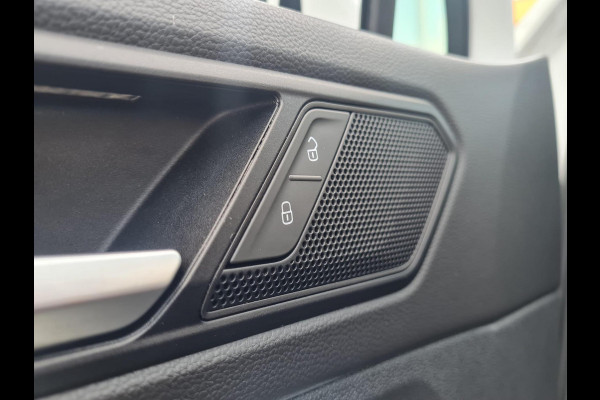 Volkswagen Tiguan 1.4 TSI eHybrid R-Line Business+ | PHEV | volleder | schuifdak | Virtual Cockpit | blind-spot