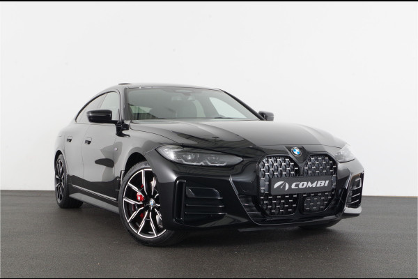 BMW 4 Serie Gran Coupé 4 Serie Gran Coupé 420i > Shadow | H&K | 19inch | Head-up |Schuifdak | Leer... Lease ook mogelijk!
