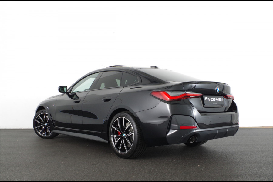 BMW 4 Serie Gran Coupé 4 Serie Gran Coupé 420i > Shadow | H&K | 19inch | Head-up |Schuifdak | Leer... Lease ook mogelijk!