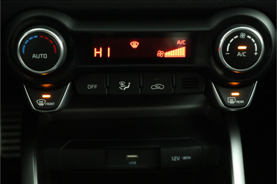 Kia Stonic 1.0 T-GDi MHEV GT-Line Apple Carplay/Android Auto - Cruise Control - LED Koplampen - Navigatie - Stuur/Stoelverwarming - Fabrieksgarantie tot 10-2031