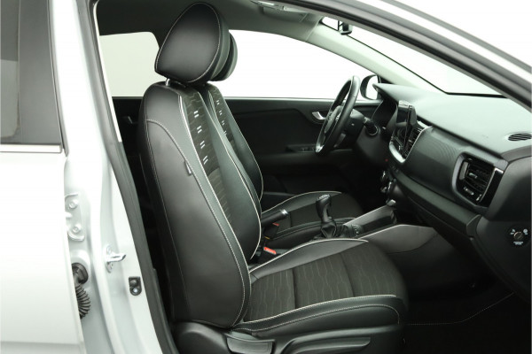 Kia Stonic 1.0 T-GDi MHEV GT-Line Apple Carplay/Android Auto - Cruise Control - LED Koplampen - Navigatie - Stuur/Stoelverwarming - Fabrieksgarantie tot 10-2031