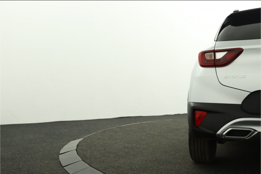 Kia Stonic 1.0 T-GDi MHEV GT-Line Apple Carplay/Android Auto - Cruise Control - LED Koplampen - Navigatie - Stuur/Stoelverwarming - Fabrieksgarantie tot 10-2031