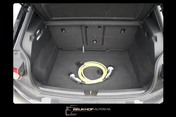 Volkswagen ID.3 First Plus 58 kWh Soh 94,7% Camera Navigatie