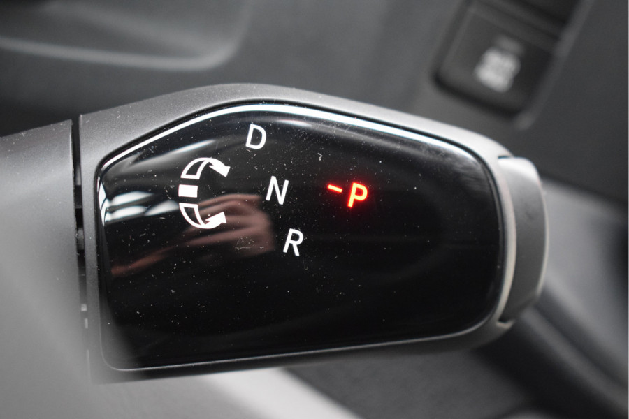 Volkswagen Crafter 2.0 TDI L3H3 Exclusive MY 2025 AUTOMAAT TREKHAAK