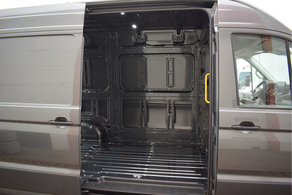 Volkswagen Crafter 2.0 TDI L3H3 Exclusive MY 2025 AUTOMAAT TREKHAAK