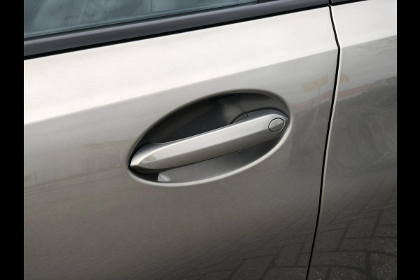 BMW 3-serie 330i High Executive Edition | M Sport | Pano, Leder, Navi, Stoelverw., PDC, Cruise, Climate | Dealeroh. | Individual |