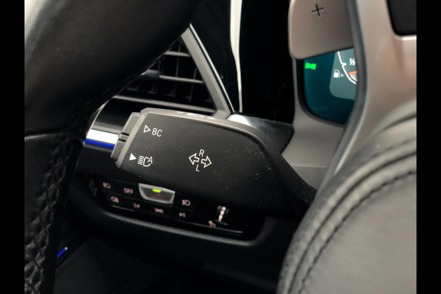 BMW 3-serie 330i High Executive Edition | M Sport | Pano, Leder, Navi, Stoelverw., PDC, Cruise, Climate | Dealeroh. | Individual |