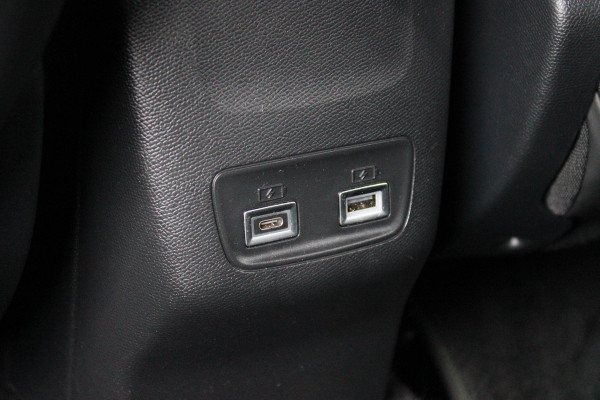 Peugeot 208 1.2 Hybrid 145PK e-DCS6 GT | NAVIGATIE | DRAADLOZE APPLE CARPLAY/ANDROID AUTO | CAMERA VOOR + ACHTER | FULL LED KOPLAMPEN | LICHTMETALEN VELGEN 17" | DODEHOEK DETECTIE | DRAADLOZE TELEFOONLADER | KEYLESS ENTRY/START | DAB+ RADIO | ADAPTIVE CRUISE CONTROL |