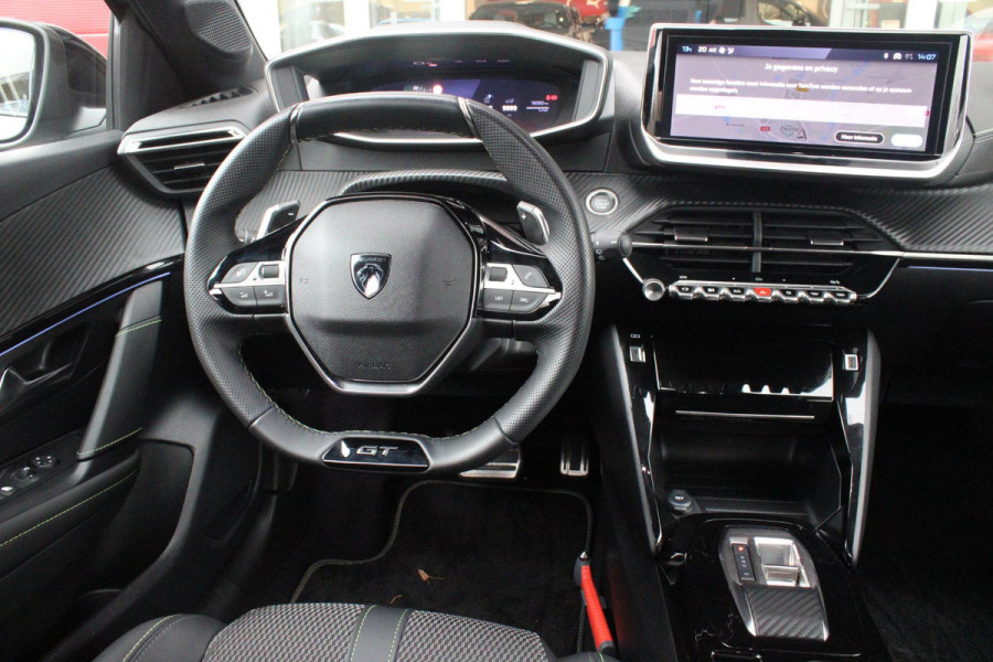 Peugeot 208 1.2 Hybrid 145PK e-DCS6 GT | NAVIGATIE | DRAADLOZE APPLE CARPLAY/ANDROID AUTO | CAMERA VOOR + ACHTER | FULL LED KOPLAMPEN | LICHTMETALEN VELGEN 17" | DODEHOEK DETECTIE | DRAADLOZE TELEFOONLADER | KEYLESS ENTRY/START | DAB+ RADIO | ADAPTIVE CRUISE CONTROL |