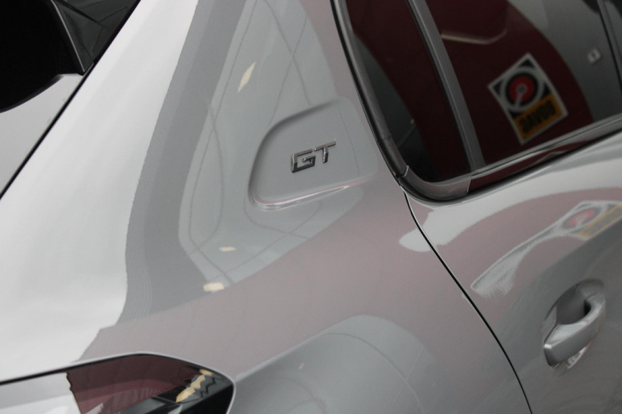 Peugeot 208 1.2 Hybrid 145PK e-DCS6 GT | NAVIGATIE | DRAADLOZE APPLE CARPLAY/ANDROID AUTO | CAMERA VOOR + ACHTER | FULL LED KOPLAMPEN | LICHTMETALEN VELGEN 17" | DODEHOEK DETECTIE | DRAADLOZE TELEFOONLADER | KEYLESS ENTRY/START | DAB+ RADIO | ADAPTIVE CRUISE CONTROL |