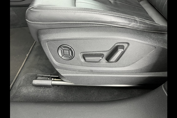 Audi e-tron 55 quattro Advanced edition Plus 95 kWh [3-Fase] {SOH-93%} (INCL-BTW) Aut.*LEATHER | ADAPTIVE-CRUISE | FULL-LED | DIGI-COCKPIT | KEYLESS | MEMORY-PACK | CAMERA | NAVI-FULLMAP | SHIFT-PADDLES | DAB+ | HEATED-COMFORTSEATS | DRIVE-SELECT | 20''AL