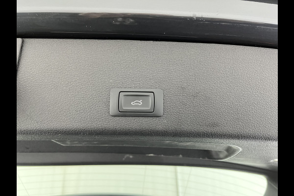 Audi e-tron 55 quattro Advanced edition Plus 95 kWh [3-Fase] {SOH-93%} (INCL-BTW) Aut.*LEATHER | ADAPTIVE-CRUISE | FULL-LED | DIGI-COCKPIT | KEYLESS | MEMORY-PACK | CAMERA | NAVI-FULLMAP | SHIFT-PADDLES | DAB+ | HEATED-COMFORTSEATS | DRIVE-SELECT | 20''AL