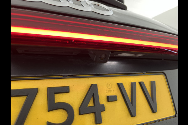 Audi e-tron 55 quattro Advanced edition Plus 95 kWh [3-Fase] {SOH-93%} (INCL-BTW) Aut.*LEATHER | ADAPTIVE-CRUISE | FULL-LED | DIGI-COCKPIT | KEYLESS | MEMORY-PACK | CAMERA | NAVI-FULLMAP | SHIFT-PADDLES | DAB+ | HEATED-COMFORTSEATS | DRIVE-SELECT | 20''AL