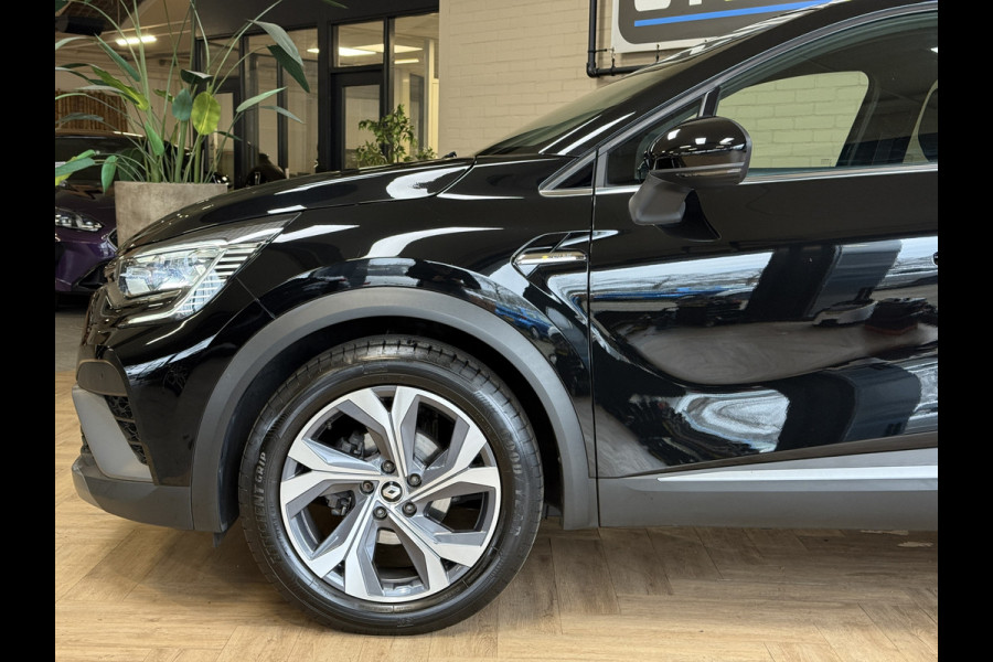 Renault Captur 1.3 TCe 140 R.S. Line | Groot Navi | ACC | Blindspot | Stoelverwarming | 18" |