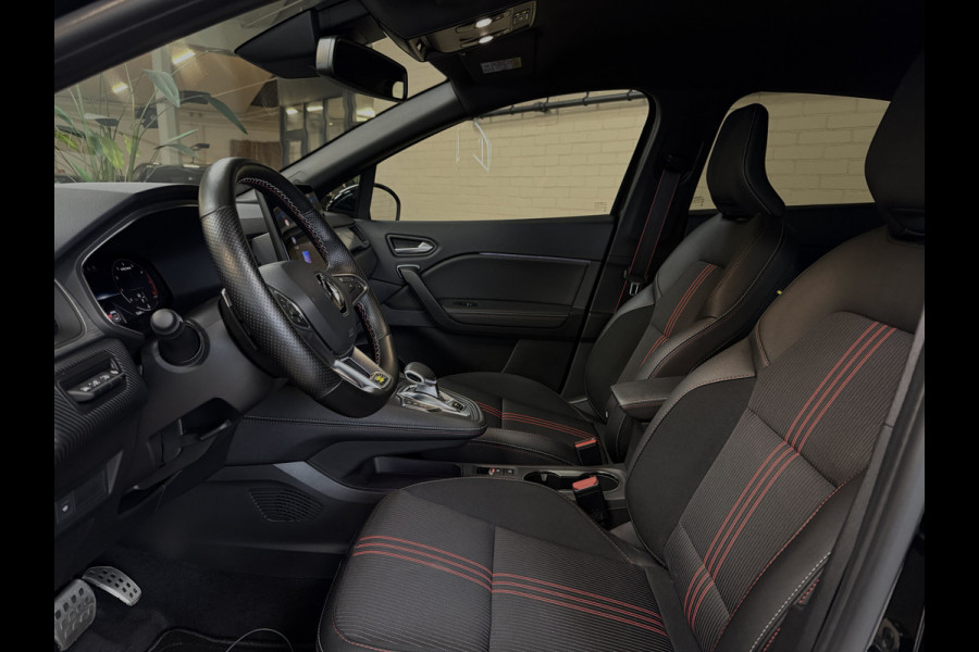 Renault Captur 1.3 TCe 140 R.S. Line | Groot Navi | ACC | Blindspot | Stoelverwarming | 18" |