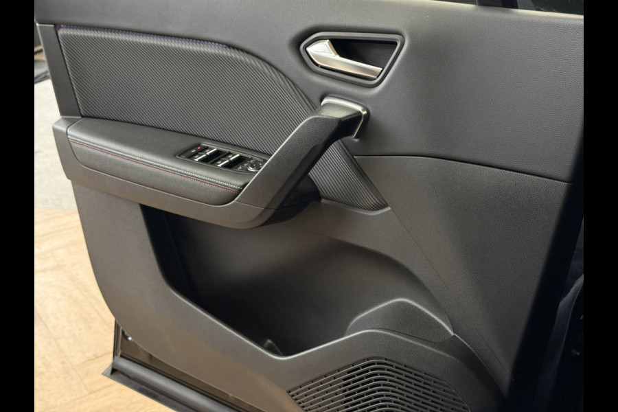 Renault Captur 1.3 TCe 140 R.S. Line | Groot Navi | ACC | Blindspot | Stoelverwarming | 18" |