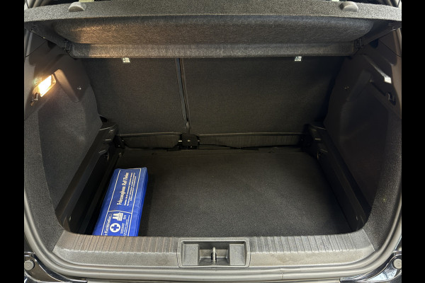 Renault Captur 1.3 TCe 140 R.S. Line | Groot Navi | ACC | Blindspot | Stoelverwarming | 18" |