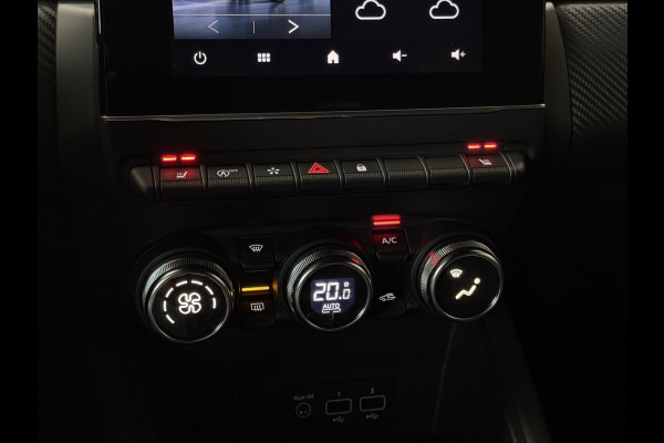 Renault Captur 1.3 TCe 140 R.S. Line | Groot Navi | ACC | Blindspot | Stoelverwarming | 18" |