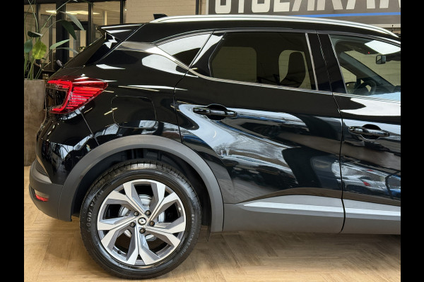 Renault Captur 1.3 TCe 140 R.S. Line | Groot Navi | ACC | Blindspot | Stoelverwarming | 18" |