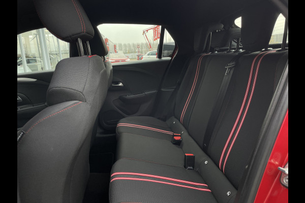 Opel Corsa 1.2 GS Line | Stoelverwarming | Parkeersensoren | Apple/Android CarPlay