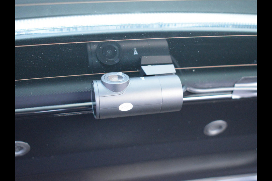 Peugeot e-208 EV GT Pack 50 kWh | adaptieve cruise control | camera + sensoren | navigatie