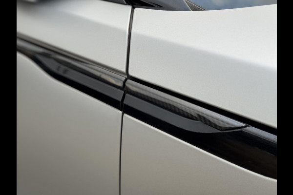 Land Rover Range Rover Velar P250 AWD R-Dynamic Carbon Edition