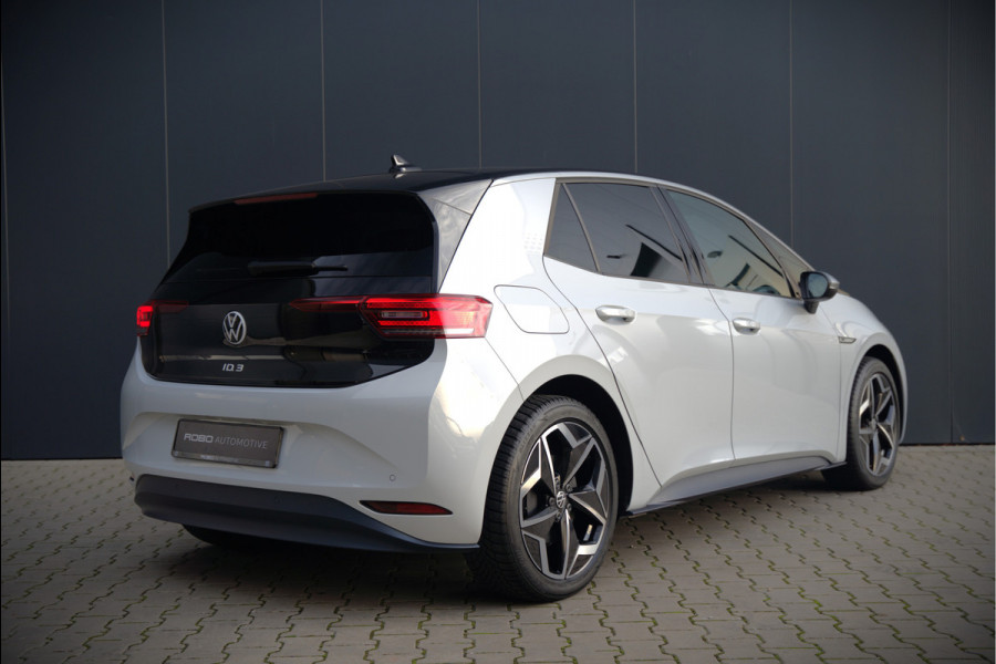Volkswagen ID.3 First Plus 58 kWh | Stoelverwarming | Stuurverwarming | Camera | Adaptive Cruise Control | Navigatie | Standkachel | Keyless | Parkeersensoren | LED | Apple Carplay | BTW |