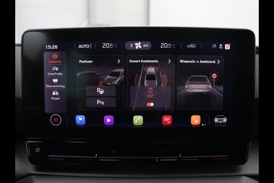 Seat Leon 1.5 eTSI FR Launch Edition | Carplay | Adaptive cruise | Sfeerverlichting | Navigatie | Full LED | Dodehoek detectie | DAB | Parkeerhulp | Climate control