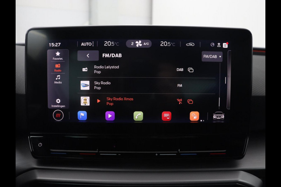 Seat Leon 1.5 eTSI FR Launch Edition | Carplay | Adaptive cruise | Sfeerverlichting | Navigatie | Full LED | Dodehoek detectie | DAB | Parkeerhulp | Climate control