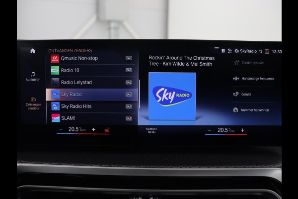 BMW 3-serie 320e M Sport | Panoramadak | Trekhaak | Stoelverwarming | Carplay | Sportstoelen | Leder/Alcantara | Navigatie | Widescreen Display | Sfeerverlichting | Parkeerhulp | PHEV | Plug In