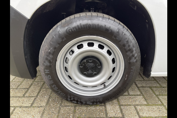 Peugeot Partner 1.2 PureTech Premium benzine grijs kenteken / originele Nederlandse bus / lease vanaf € 201 / zakelijk bpm vrij / vaste prijs rijklaar € 11.950 ex btw / airco / cruise / navigatie