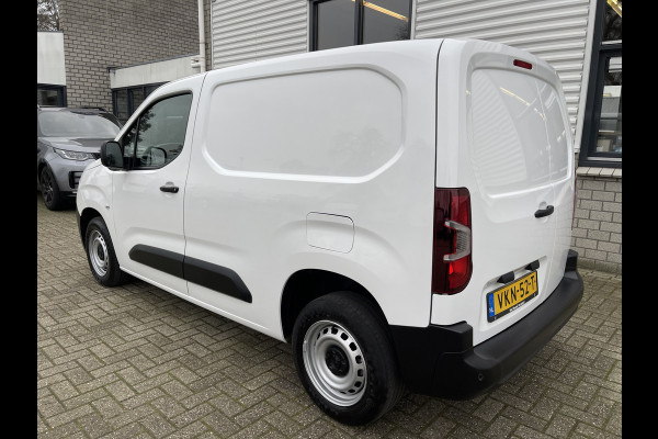 Peugeot Partner 1.2 PureTech Premium benzine grijs kenteken / originele Nederlandse bus / lease vanaf € 201 / zakelijk bpm vrij / vaste prijs rijklaar € 11.950 ex btw / airco / cruise / navigatie