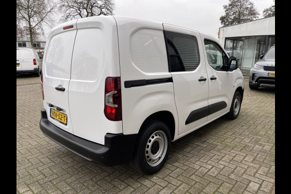 Peugeot Partner 1.2 PureTech Premium benzine grijs kenteken / originele Nederlandse bus / lease vanaf € 201 / zakelijk bpm vrij / vaste prijs rijklaar € 11.950 ex btw / airco / cruise / navigatie