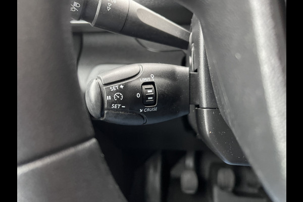 Peugeot Partner 1.2 PureTech Premium benzine grijs kenteken / originele Nederlandse bus / lease vanaf € 201 / zakelijk bpm vrij / vaste prijs rijklaar € 11.950 ex btw / airco / cruise / navigatie