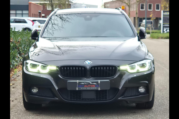 BMW 3 Serie Touring 330i M Sport X-Drive CarPlay Dig. Teller 6wb Line assist Dode Hoek ACC NAP NL Stuurverwarm 100% dealer onderho
