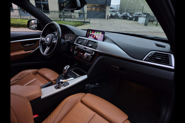 BMW 3 Serie Touring 330i M Sport X-Drive CarPlay Dig. Teller 6wb Line assist Dode Hoek ACC NAP NL Stuurverwarm 100% dealer onderho