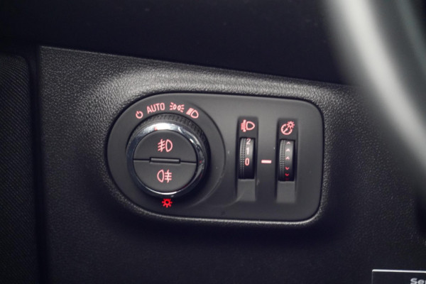 Opel Corsa 1.0 Turbo 120 Jaar Edition / 10dkm NAP / 1e Eigenaar / Stoel- & Stuurverw. / Camera / Navi