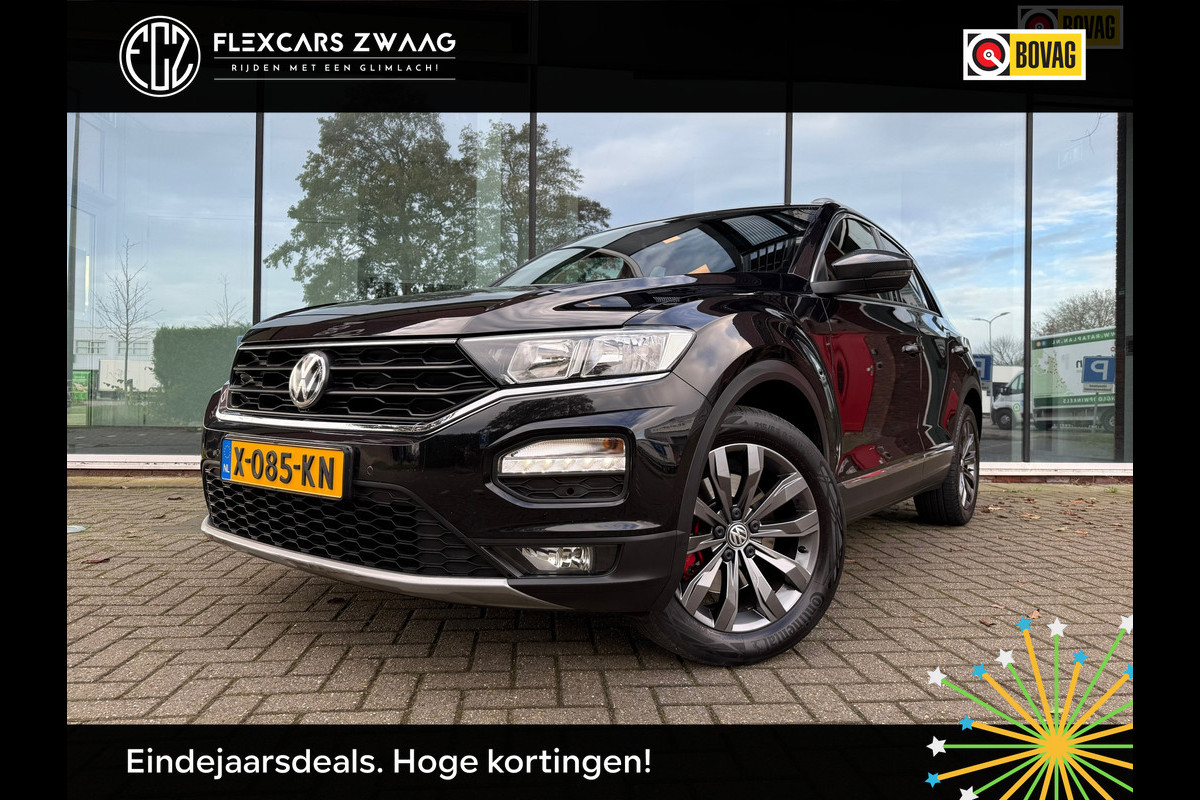 Volkswagen T-Roc 1.5 TSI Sport - Automaat - Pano/schuifdak - Navi - Parkeerhulp