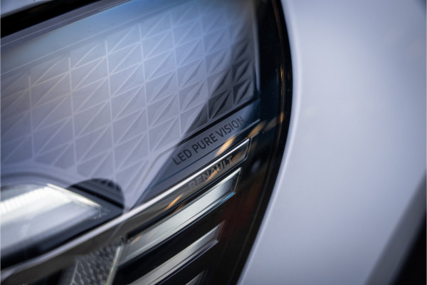 Renault Captur 1.6 E-Tech Plug-in Hybrid 160 Intens ** Panodak ** Camera ** Navigatie Rijbereik tot 56km (WLTP)