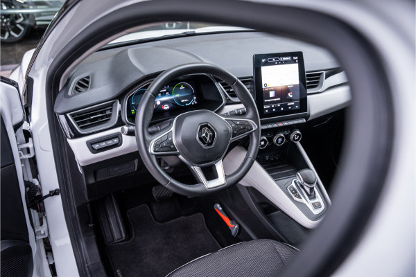 Renault Captur 1.6 E-Tech Plug-in Hybrid 160 Intens ** Panodak ** Camera ** Navigatie Rijbereik tot 56km (WLTP)