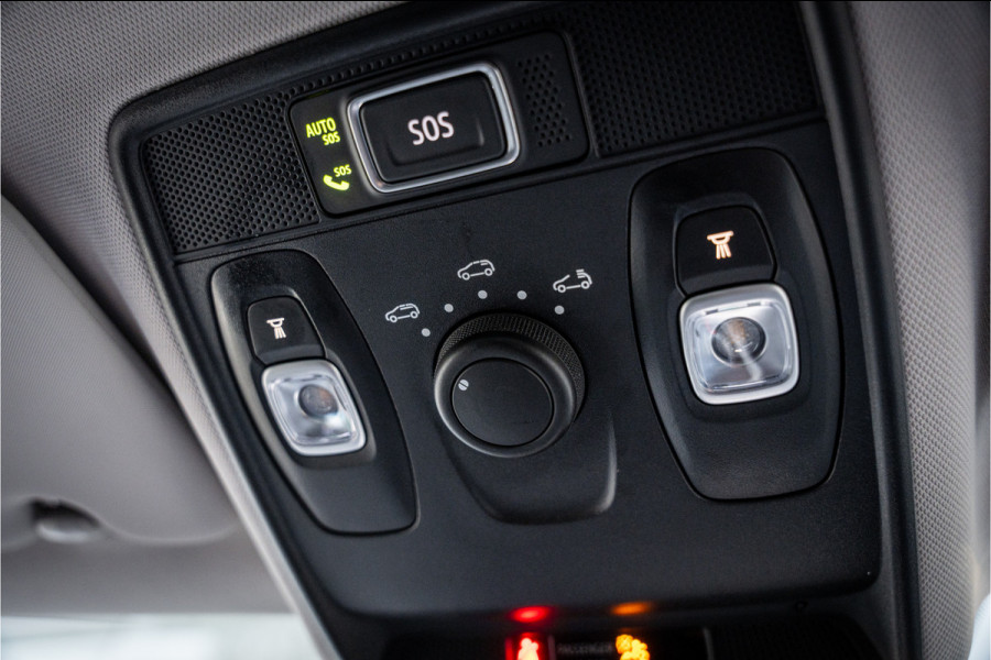 Renault Captur 1.6 E-Tech Plug-in Hybrid 160 Intens ** Panodak ** Camera ** Navigatie Rijbereik tot 56km (WLTP)