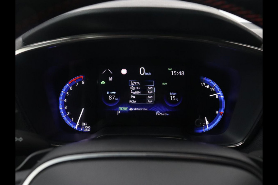 Toyota Corolla 2.0 Hybrid GR-Sport Plus | Head-Up | Stoelverwarming | Camera | Sportstoelen | Adaptive cruise | Carplay | Keyless | Navigatie | Park Assist | Full LED