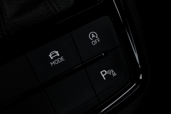 Škoda Kamiq 1.0 TSI Sport Business Edition| TREKHAAK | APPLE CARPLAY / ANDROID AUTO | ELEKTRISCHE STOELVERSTELLING